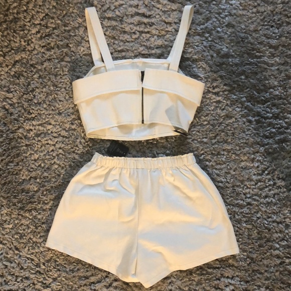White Denim Short Set - Picture 4 of 5